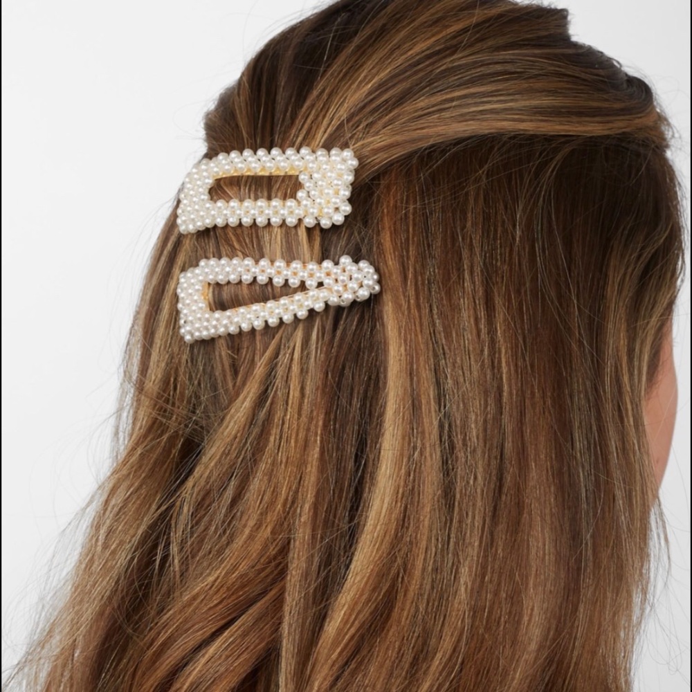 Oversized snap gold Pearl hair clips mismatched - Picture 4 of 5